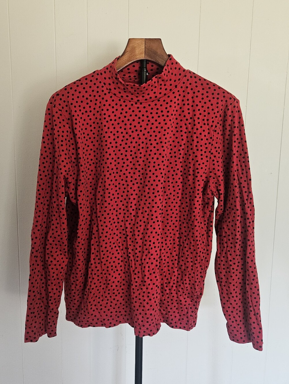 Kim Rogers Red And Black Polka Dot Long-Sleeve Shirt - Classic Mock Neck Size XL